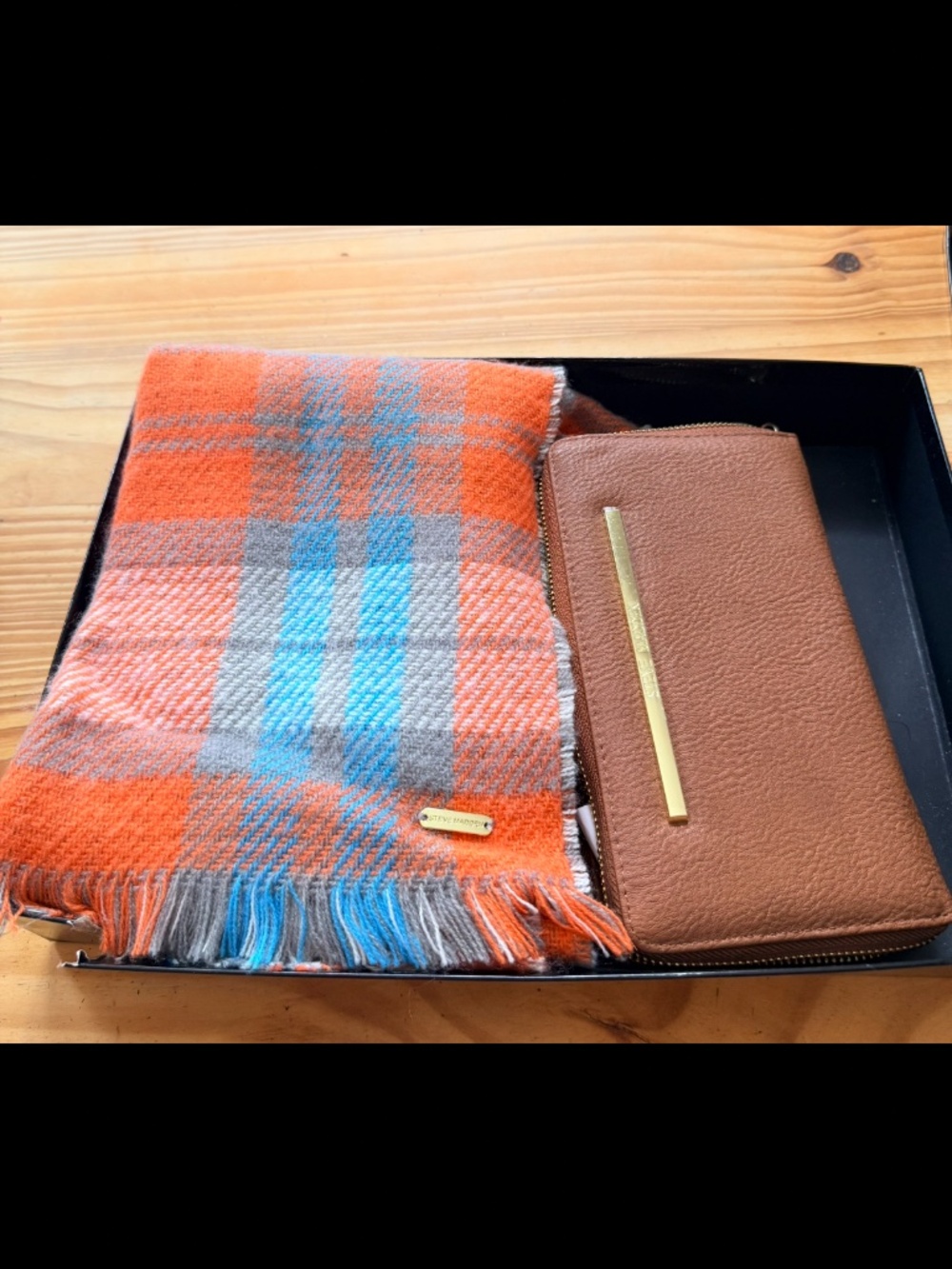 Steve Madden scarf and clutch set